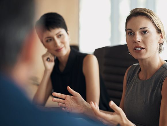 Erfahrung trifft Augenmaß.